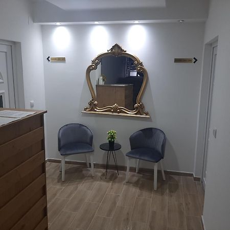 Apartmani Centar 셰니차 외부 사진