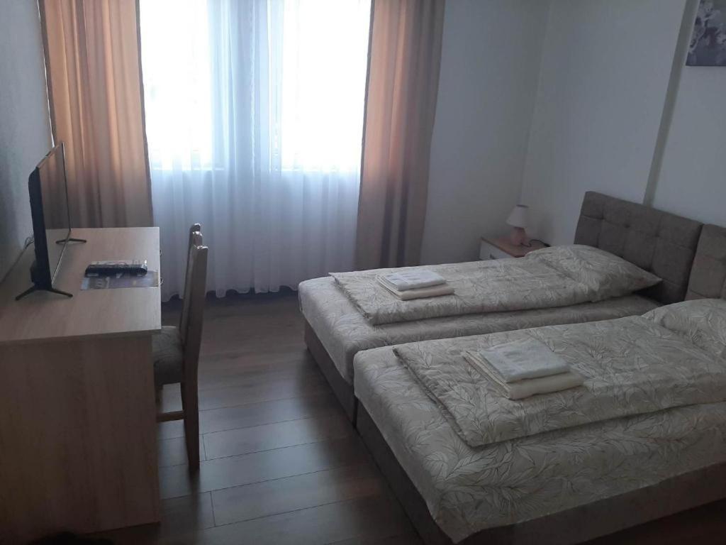 Apartmani Centar 셰니차 외부 사진