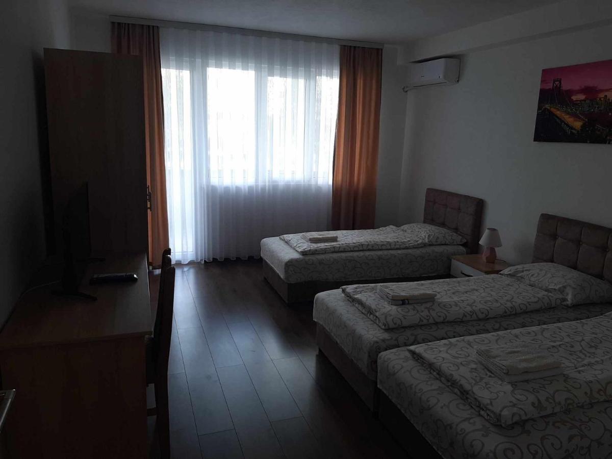 Apartmani Centar 셰니차 외부 사진