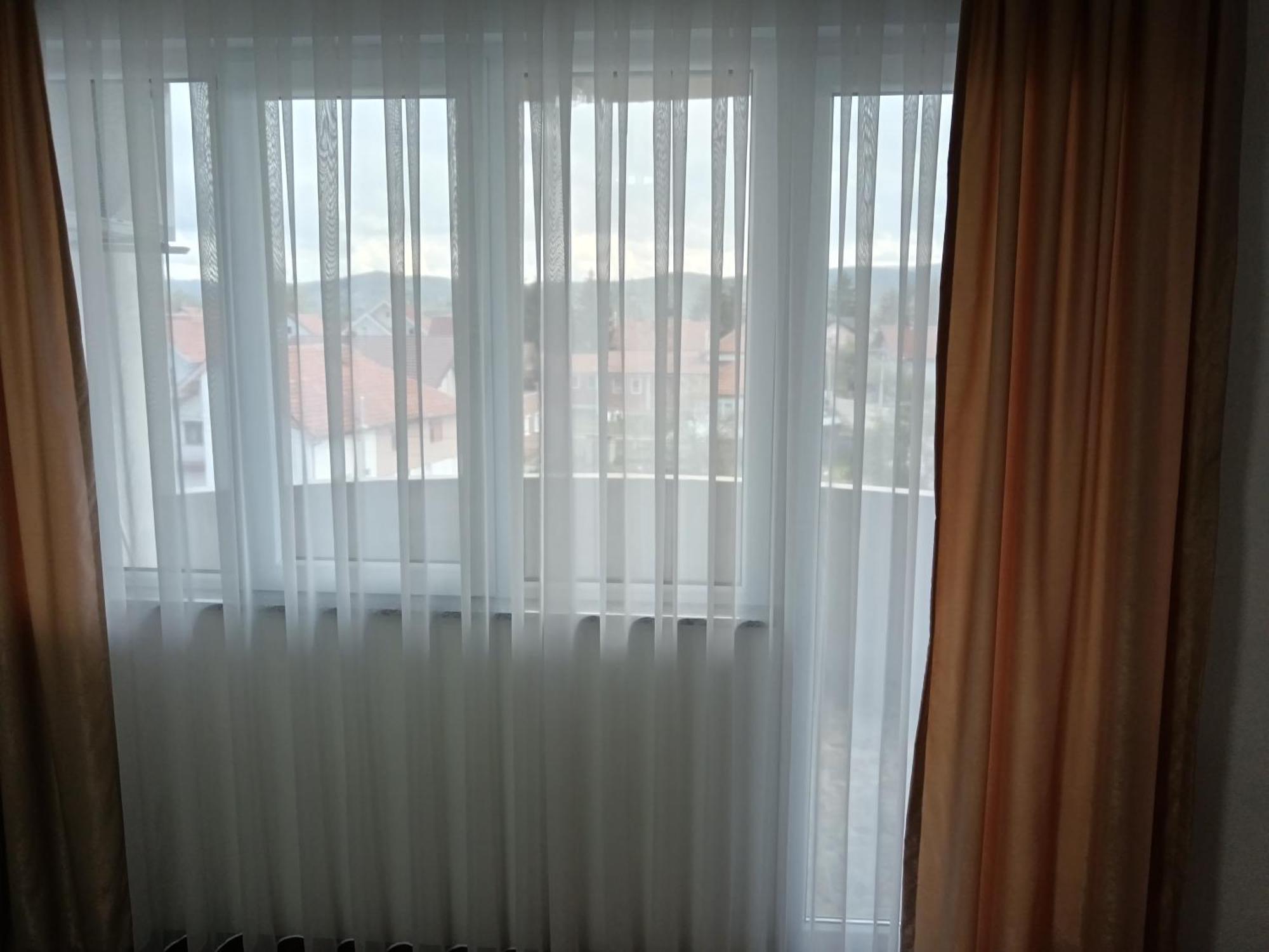Apartmani Centar 셰니차 외부 사진